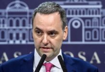Casa Rosada: crecen las versiones sobre una posible salida de Manuel Adorni del Gobierno