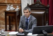 El oficialismo logró frenar la sesión para interpelar a Manuel Adorni en Diputados
