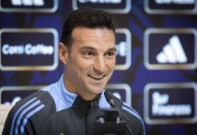 En la previa del partido, Scaloni pidió no subestimar a Cabo Verde y consideró que «habrá que cuidarse»